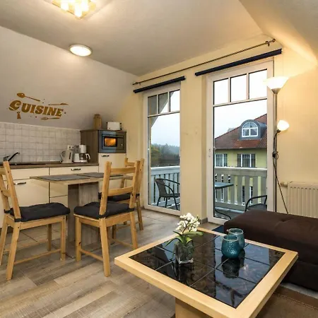Strandschloesschen-haus-ii-we-20-9720 * Ostseebad Kühlungsborn